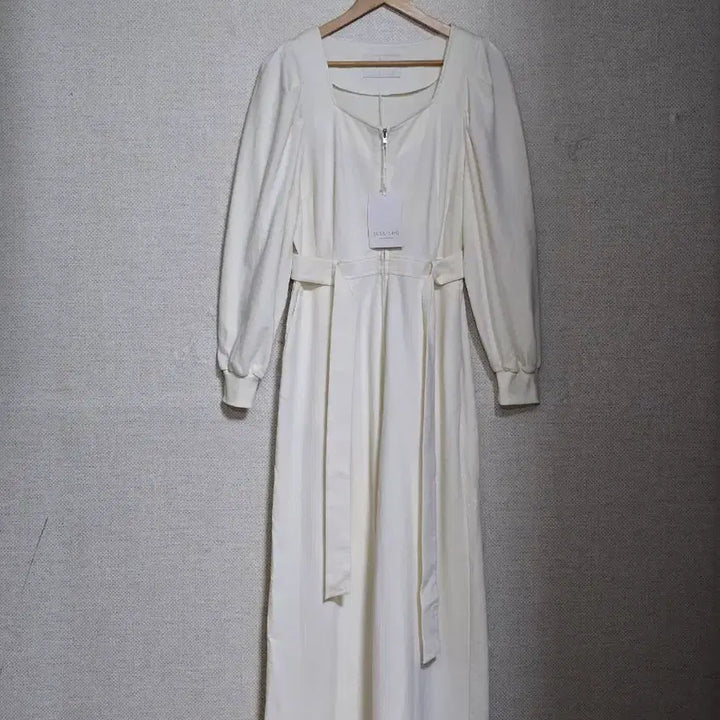 [BUNJANG] JULL-LOG Jumpsuit Ivory / JULL-LOG)줄로그 점프수트55~66