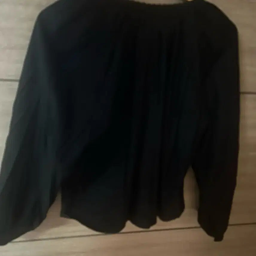 [BUNJANG] Rebain Blouse / 르베인 블라우스