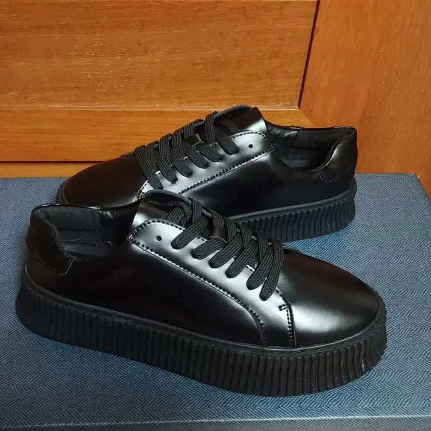 [SOLD OUT] 천연 260 가죽 스니커즈 운동화 키높이