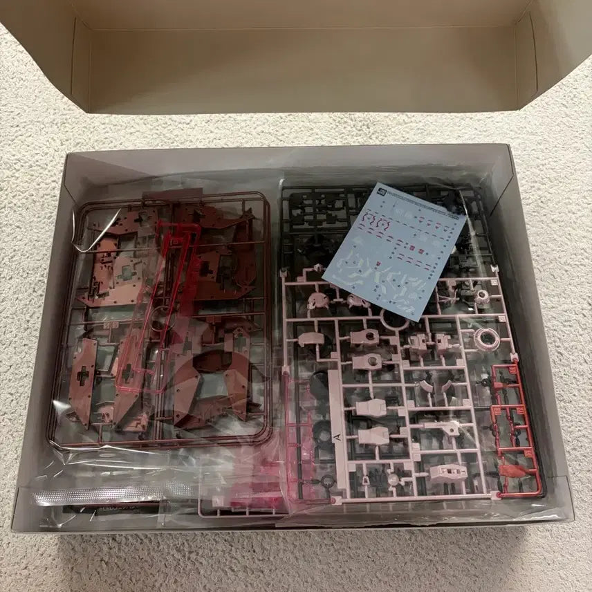 [BUNJANG] Bandai Master Grade Gundam Dynames Trans-Am Mode (Metallic Gloss Injection) / MG 건담 듀나메스 트랜스암모드(메탈릭그로스 인젝션)