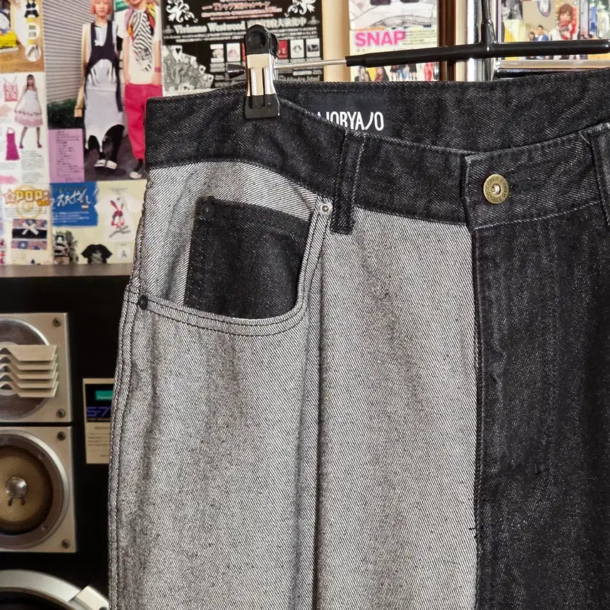 [BUNJANG] AJOBYAJO Gray Black Denim Pants / 아조바이아조 그레이 흑청 배색 데님 팬츠 .