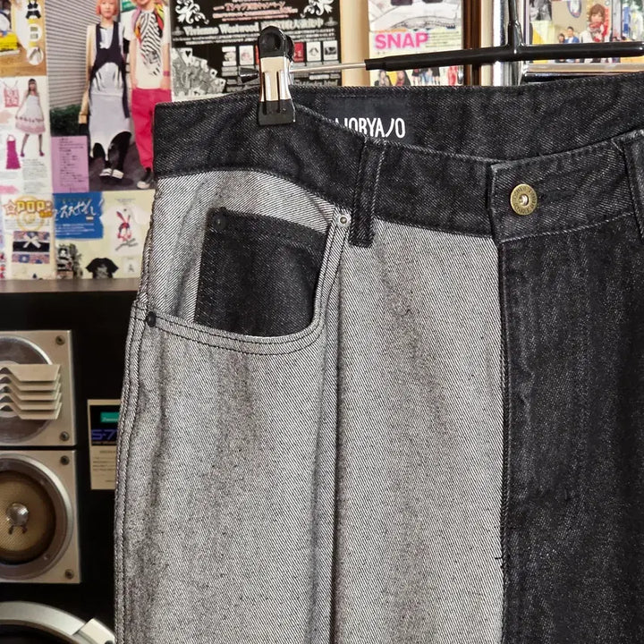 [BUNJANG] AJOBYAJO Gray Black Denim Pants / 아조바이아조 그레이 흑청 배색 데님 팬츠 .