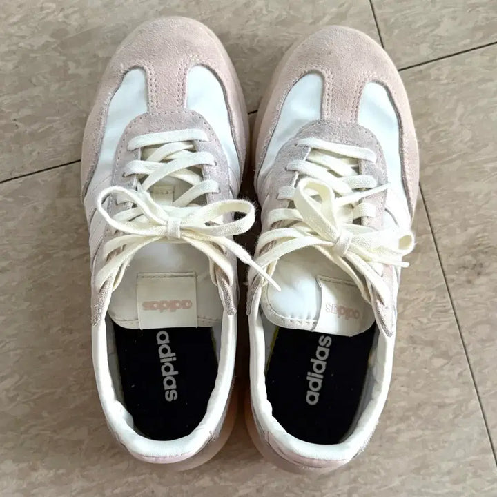 [BUNJANG] Adidas VAREDA DECODE Pink Sneakers / 225,230mm 여성 아디다스 바레다 디코드 핑크분홍 스니커즈 운동화