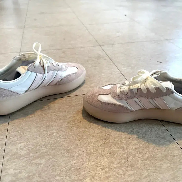 [BUNJANG] Adidas VAREDA DECODE Pink Sneakers / 225,230mm 여성 아디다스 바레다 디코드 핑크분홍 스니커즈 운동화