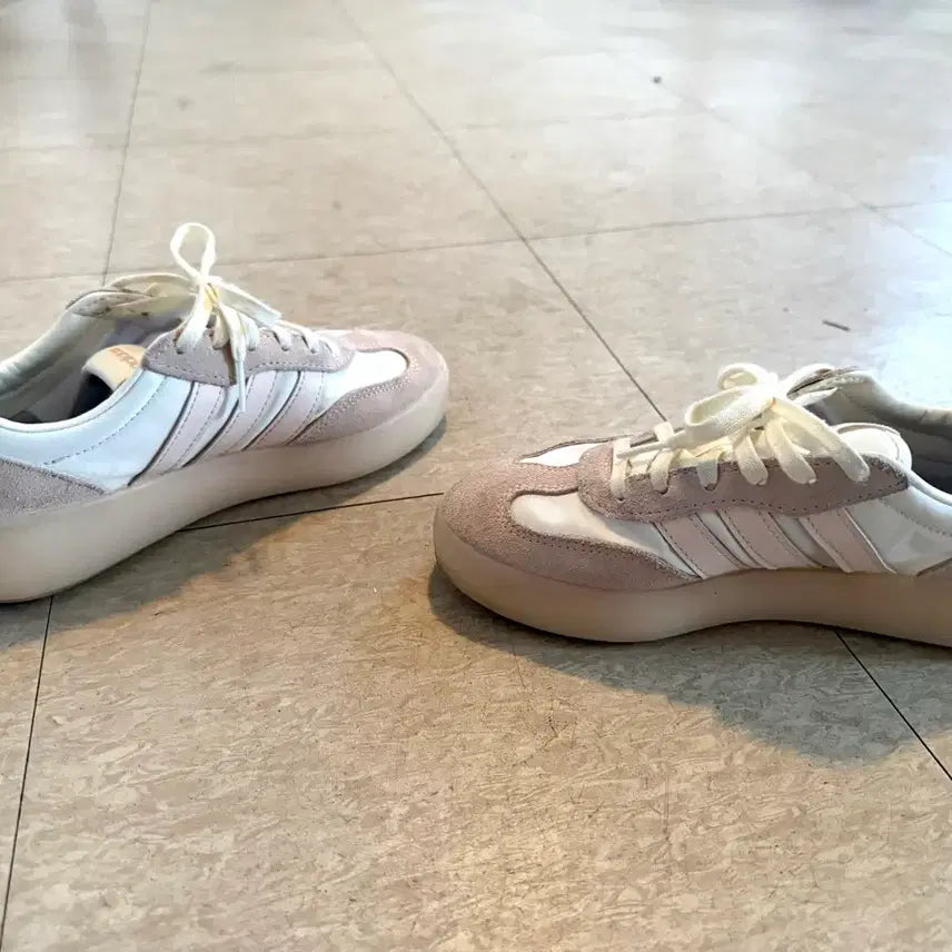 [BUNJANG] Adidas VAREDA DECODE Pink Sneakers / 225,230mm 여성 아디다스 바레다 디코드 핑크분홍 스니커즈 운동화