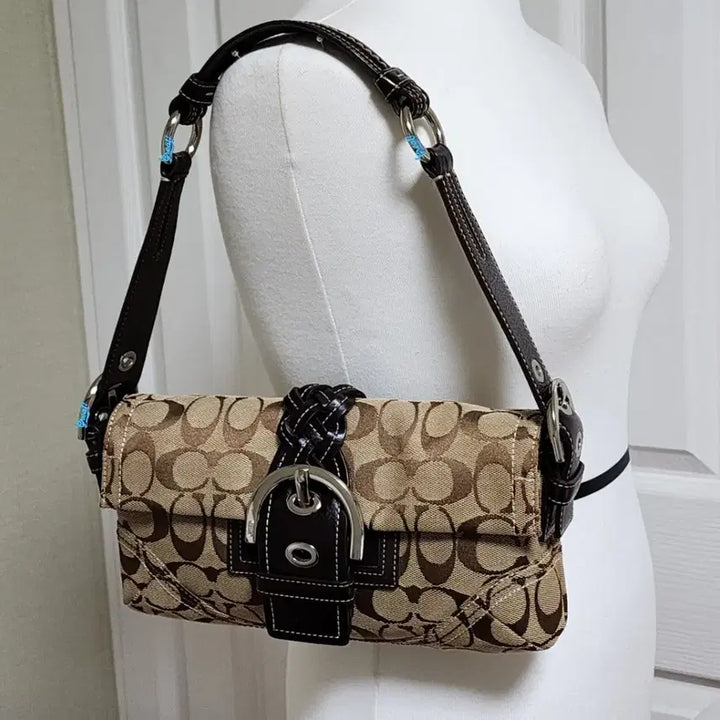 [BUNJANG] Coach Baguette Bag / 상태굿) 코치 바게트백