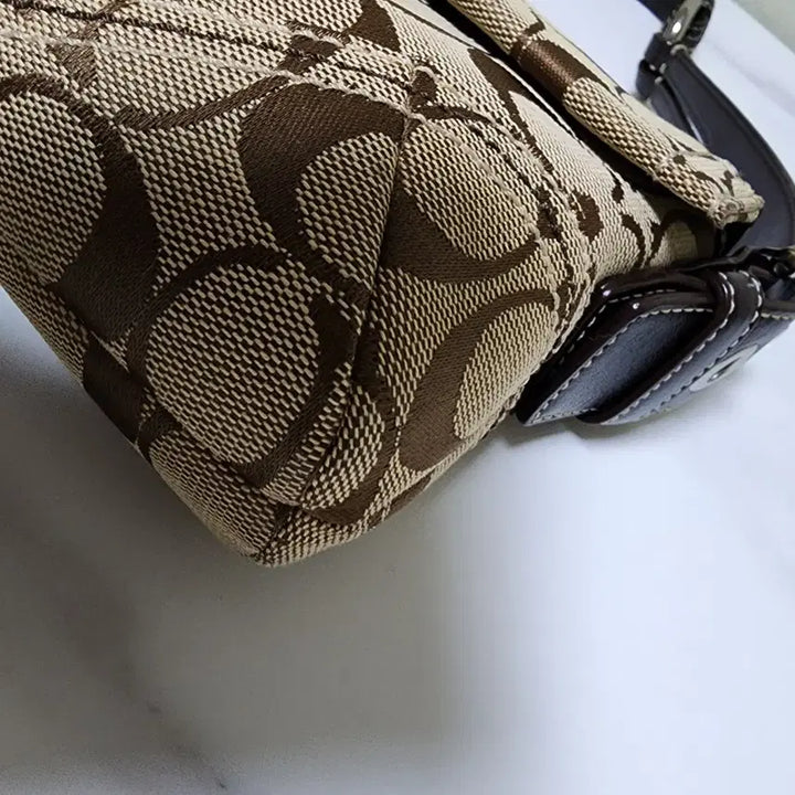 [BUNJANG] Coach Baguette Bag / 상태굿) 코치 바게트백