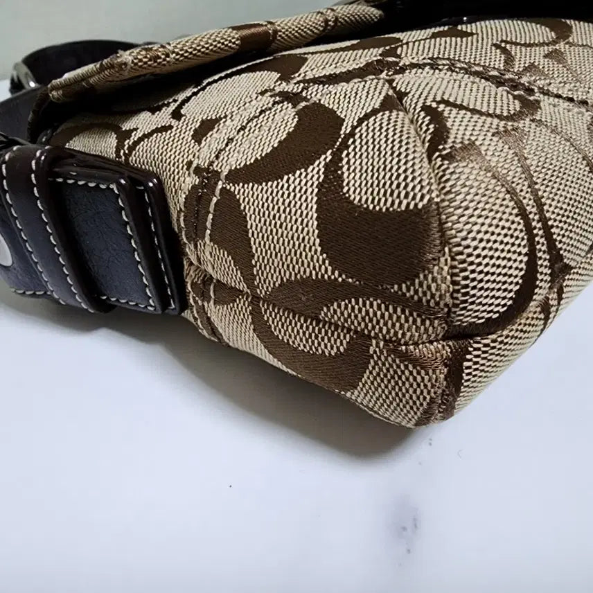 [BUNJANG] Coach Baguette Bag / 상태굿) 코치 바게트백