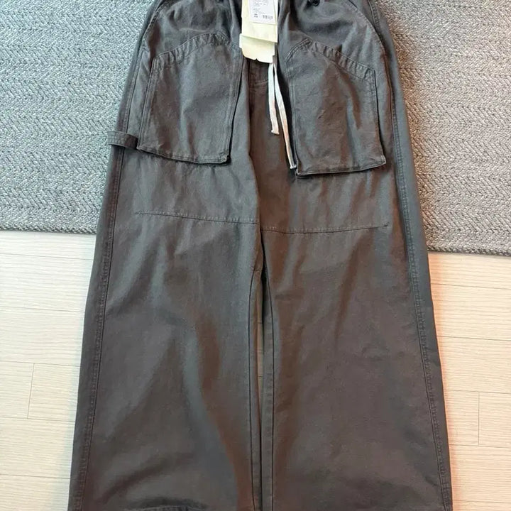 [BUNJANG] Polytelu Painter Pajamas - Brown / (3)폴리테루 페인터 파자마 브라운 팝니다.