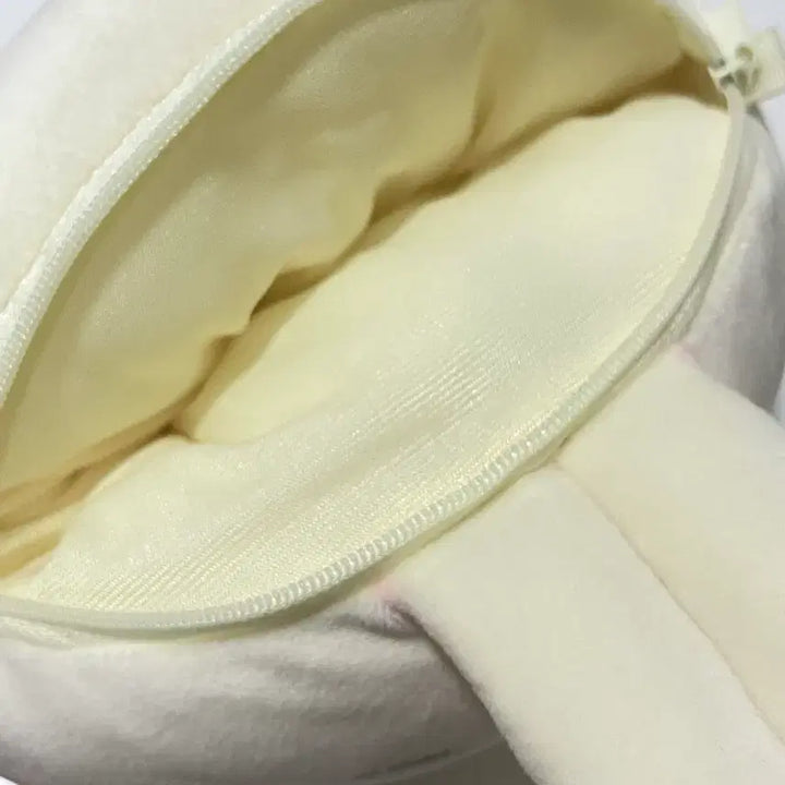 [BUNJANG] Munjakgwi Usagi Plush Pouch Bag / 먼적귀 우사기 인형 쿠션 파우치 가방