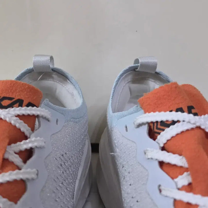 [BUNJANG] LeCAF LeFuture Carbon Gray White Running Shoes / [270] 르까프 르퓨처 카본 그레이화이트 카본플레이트ㅡ최저가