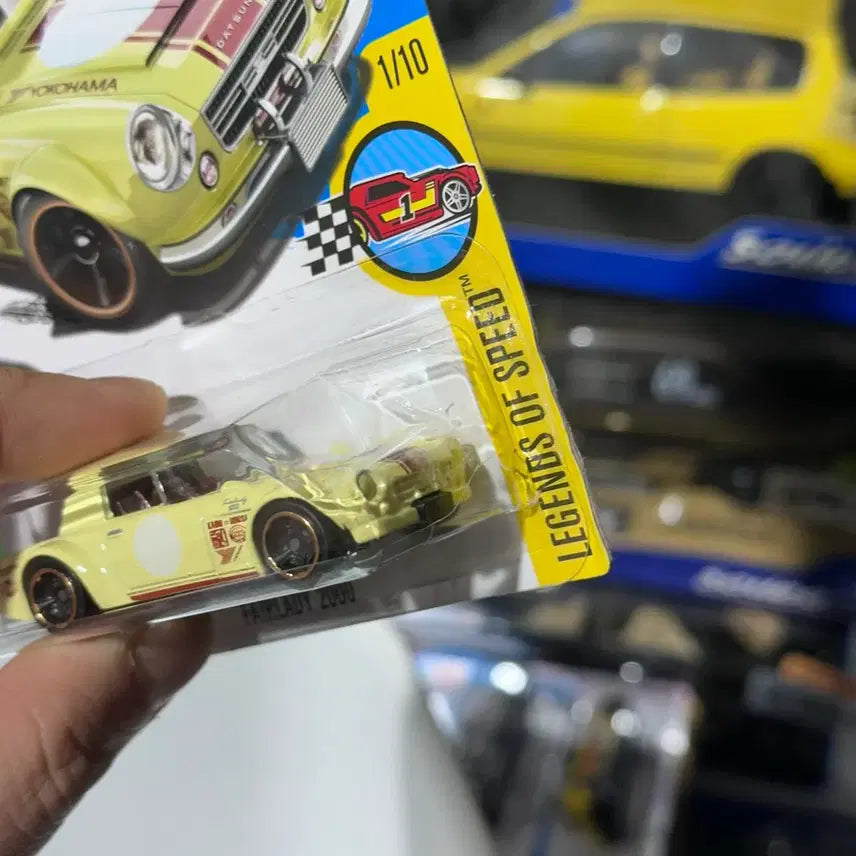 [BUNJANG] Hot Wheels Datsun Fairlady 2000 Diecast Car / 1:64 핫휠 닷선 페어레이디2000 닛산 페어레이디