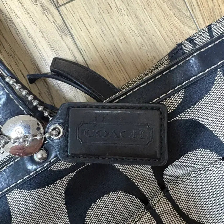 [BUNJANG] Coach Black Tote Bag / 코치 coach 블랙 토트백