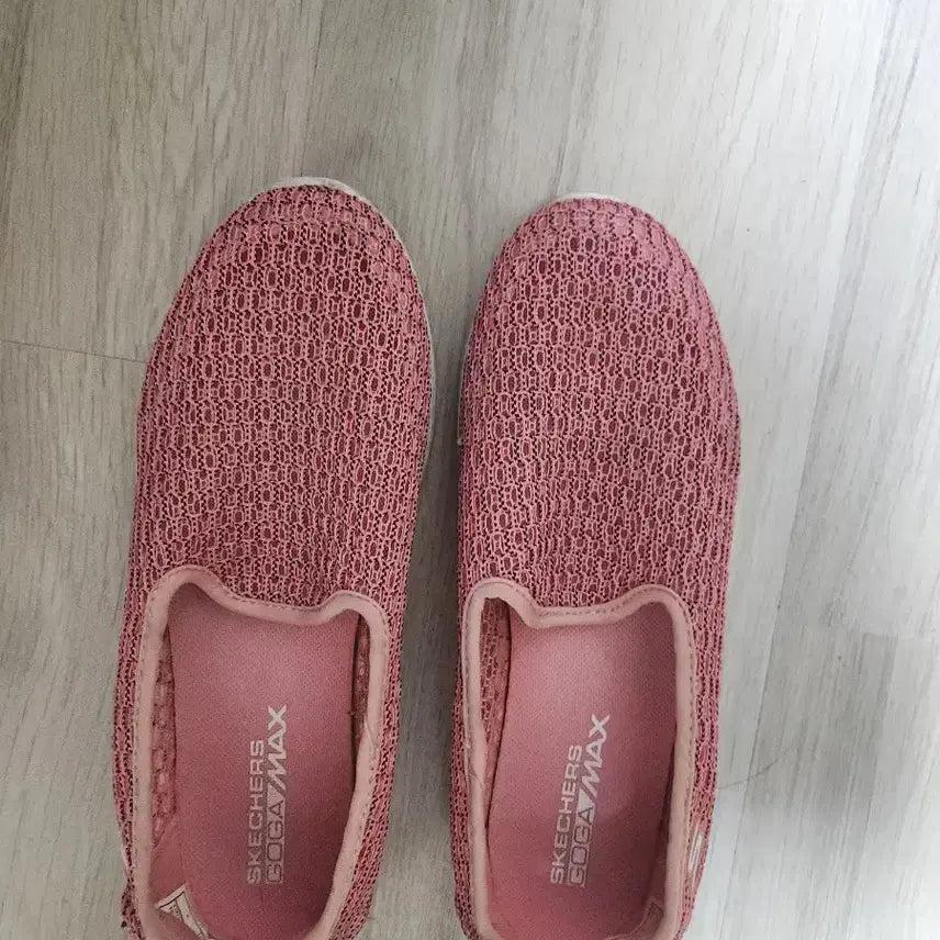 [SOLD OUT] 스케쳐스