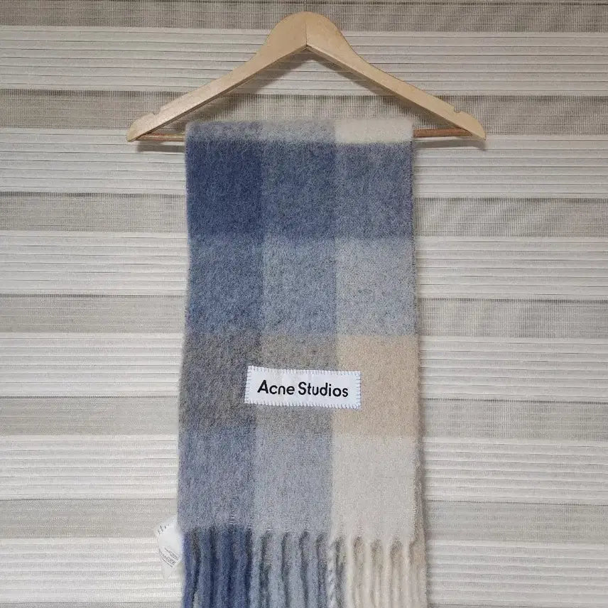[BUNJANG] Acne Studios Mohair Muffler Pastel Blue Beige / 정품 아크네 스튜디오 모헤어 머플러 파스텔 블루 베이지