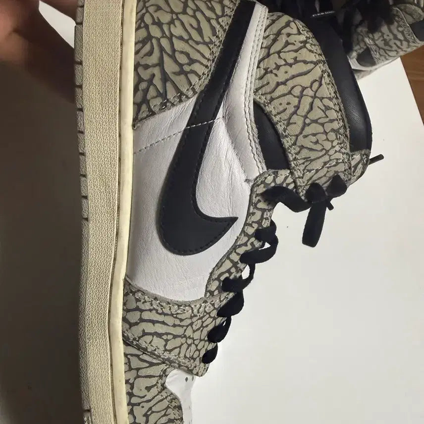 [BUNJANG] Nike Air Jordan 1 Sneakers / 나이키 에어조던1 판매합니다.