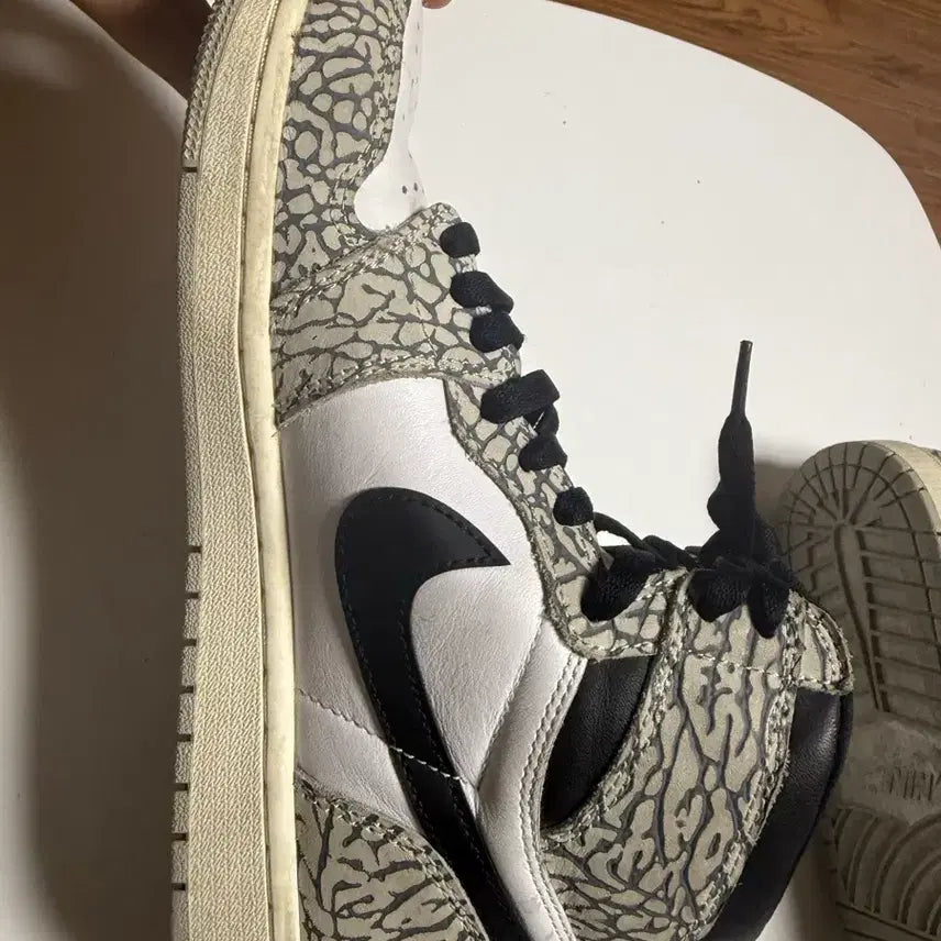 [BUNJANG] Nike Air Jordan 1 Sneakers / 나이키 에어조던1 판매합니다.