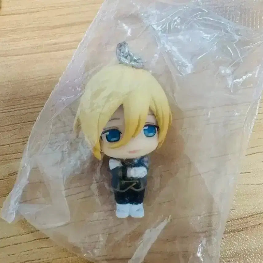 [BUNJANG] Ensemble Stars Hiiro Figure / 앙스타 피규어 카라코레 캬라코레 에이치