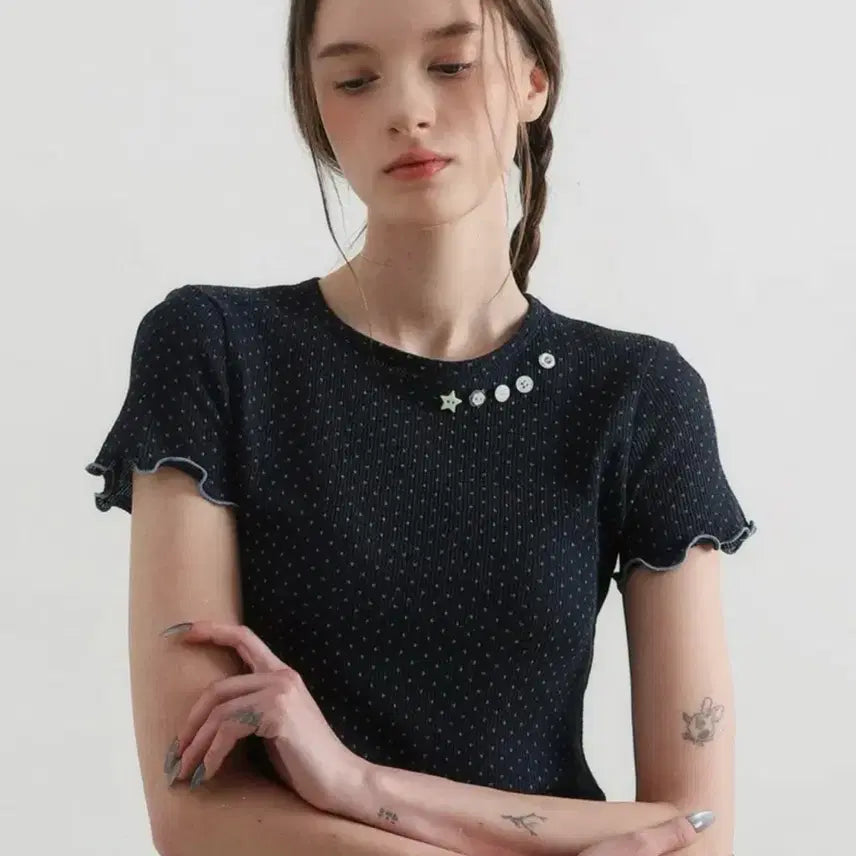 [BUNJANG] Badblue Sheer Dot Buttons Baby Tee Navy / 배드블루 Sheer Dot Buttons Baby Tee Navy