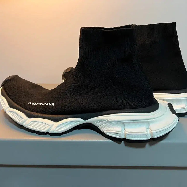[BUNJANG] Balenciaga 3XL Runner Sneakers / [43] 발렌시아가 3XL 러너 스피드러너 43