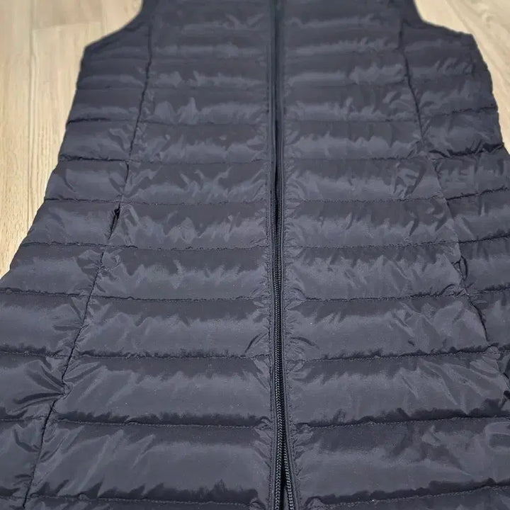 [BUNJANG] Black Lightweight Padded Vest / 블랙 경량 패딩 조끼