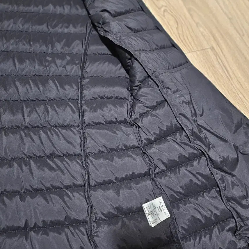 [BUNJANG] Black Lightweight Padded Vest / 블랙 경량 패딩 조끼