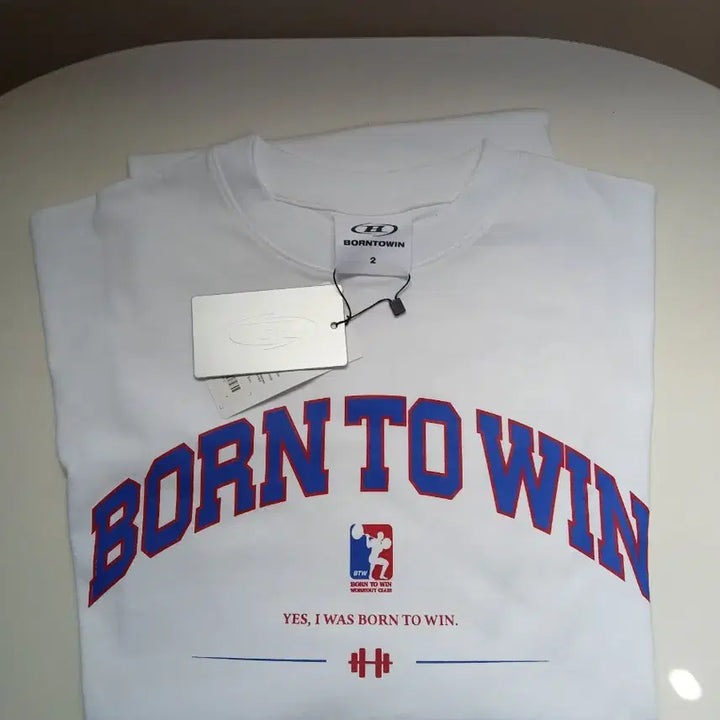 [BUNJANG] Born To Win Square Logo T-shirt (White, Size 2) / 새상품)본투윈 스퀘어 로고 티셔츠 화이트 2사이즈