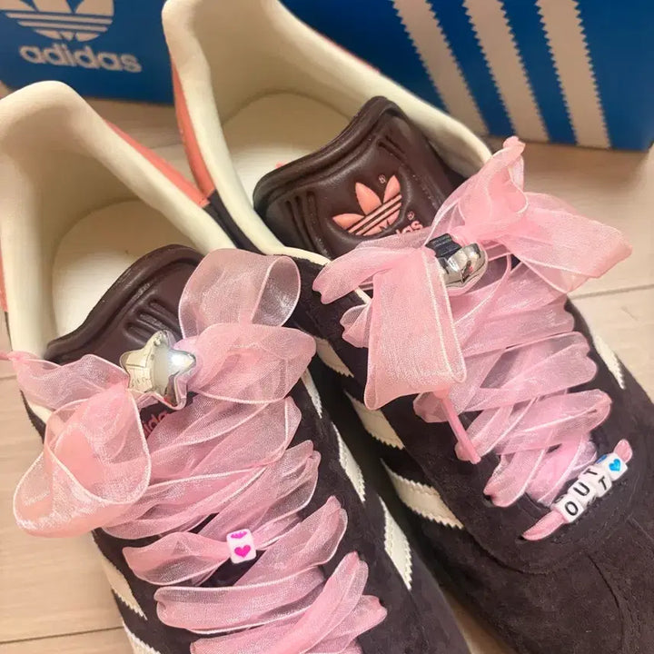 [BUNJANG] Adidas Gazelle Brown Custom Sneakers / 아디다스 가젤 브라운 커스텀 운동화