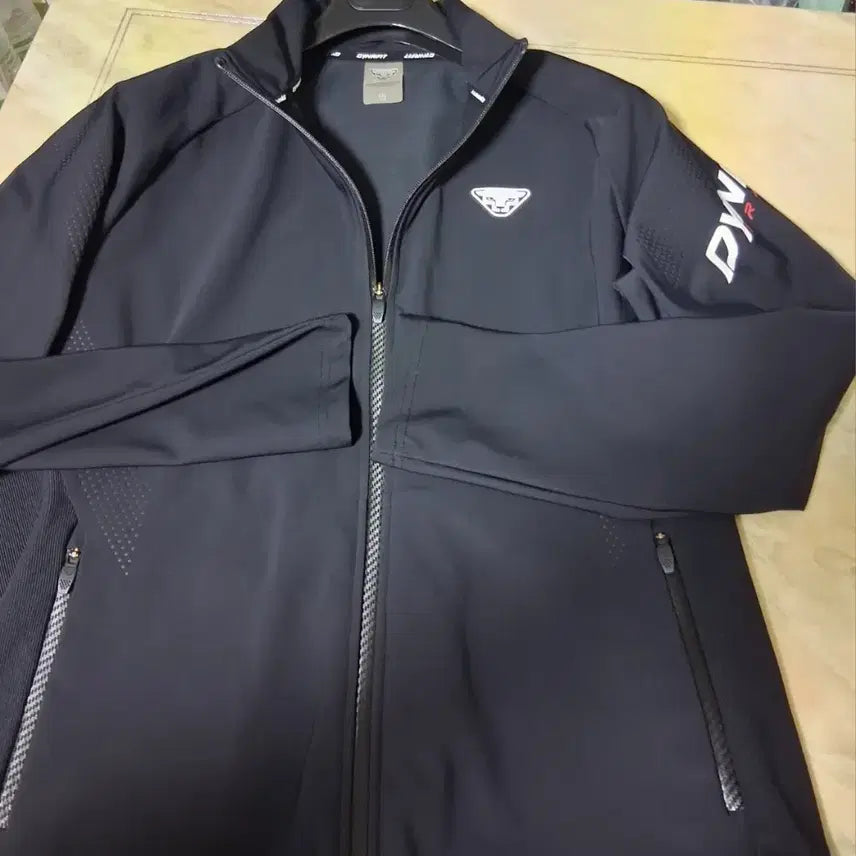 [BUNJANG] Dynafit Men's Jacket (Size 110) / 남성용 다이나핏 자켓 (110)