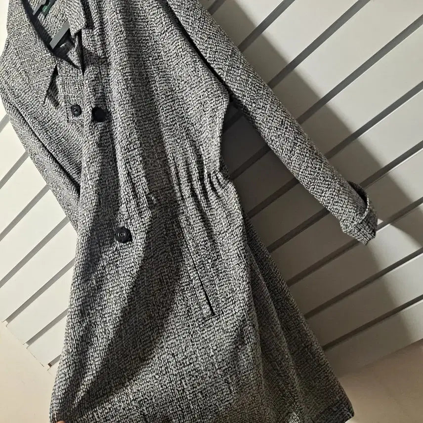 [BUNJANG] Benetton Women's Unique Pattern Long Coat / 베네통 여성 예쁜롱코트77/옷장꾸미기