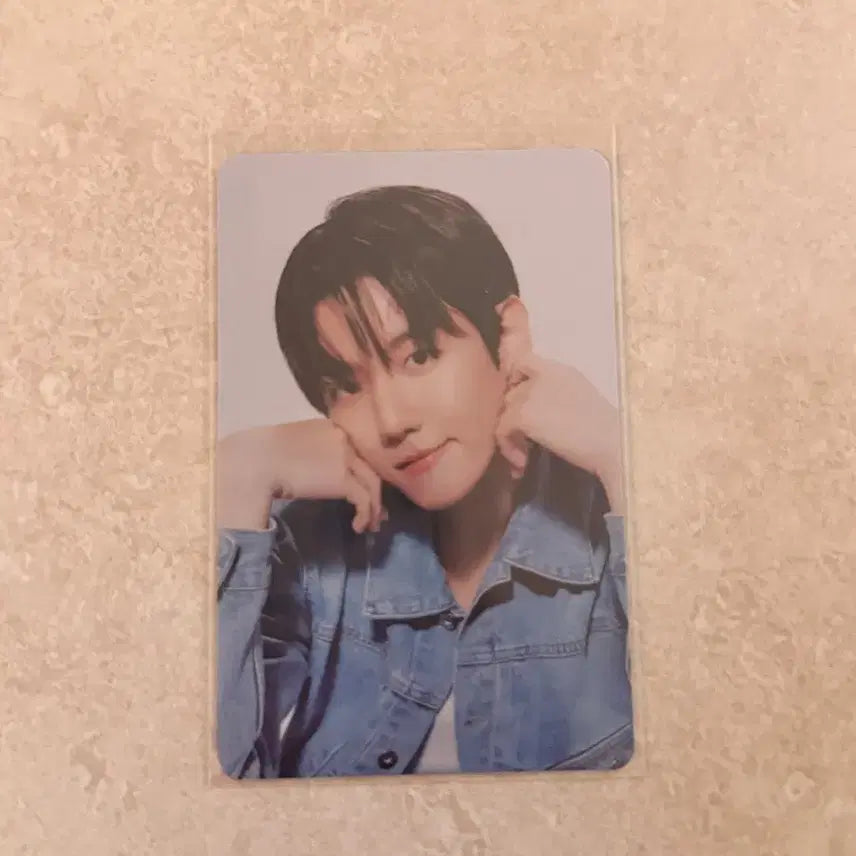 [SOLD OUT] 백현 lonsdaleite dot 트레카 포카
