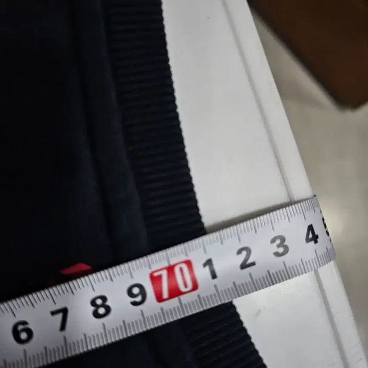 [BUNJANG] UFC Black Crewneck Sweatshirt XL / UFC 블랙 맨투맨 XL