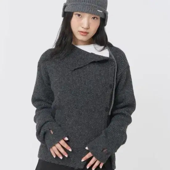 [BUNJANG] Miseki Seoul Side Button Knit Charcoal / 미세키서울 사이드 버튼 니트 차콜