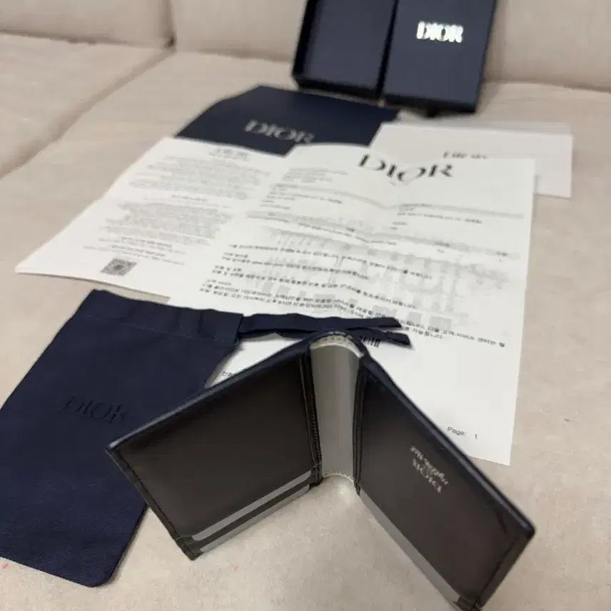 [BUNJANG] Dior Hilton Nel Leather Organizer Card Wallet / 디올 힐튼 넬 레더 오거나이저 카드지갑