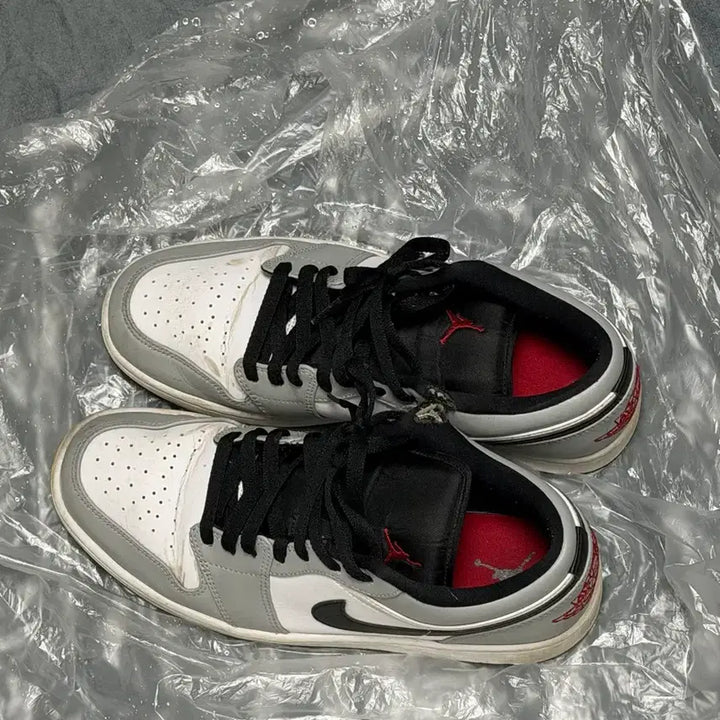 [BUNJANG] Air Jordan 1 Low Light Smoke Grey US 10 / 조던 1로우 라이트 스모크 그레이 280