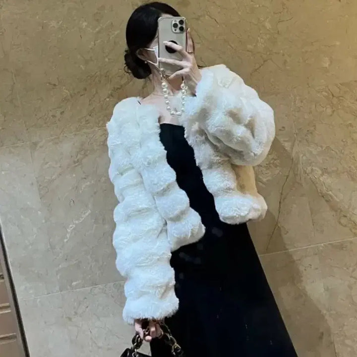 [BUNJANG] Mongle Fur Jacket (Black) / 몽글 퍼 자켓(블랙)