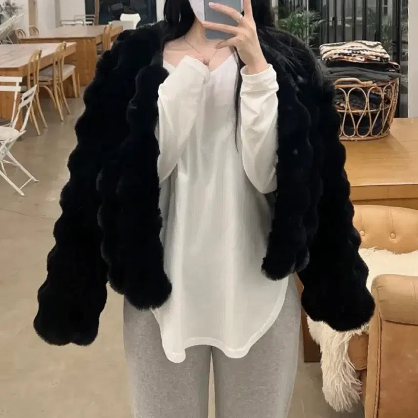 [BUNJANG] Mongle Fur Jacket (Black) / 몽글 퍼 자켓(블랙)