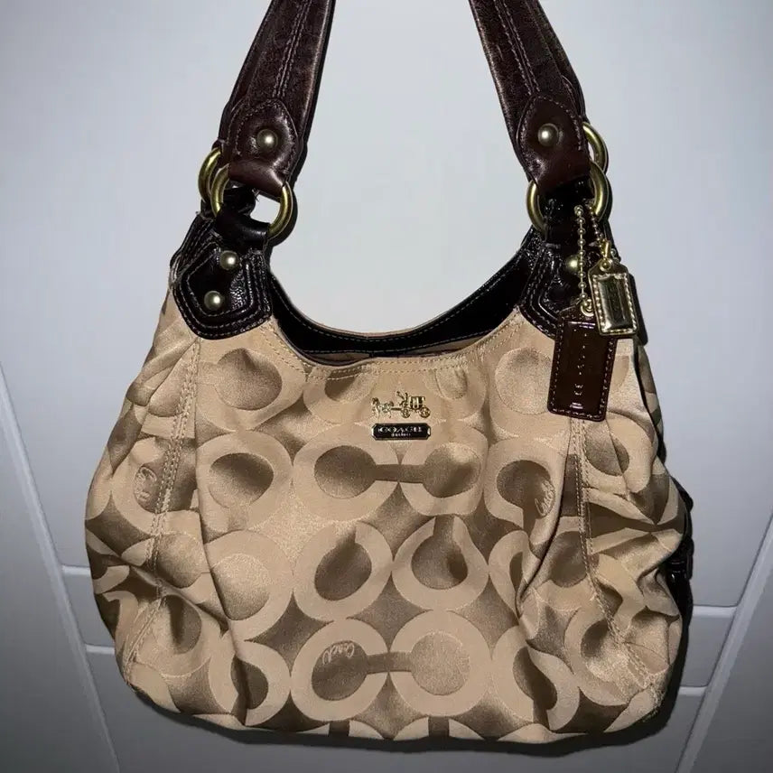 [BUNJANG] Coach Vintage Shoulder Bag / Coach vintage GAL shoulder bag