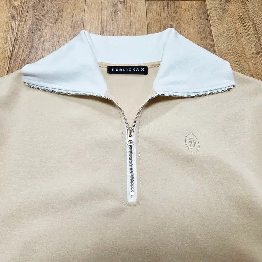 [BUNJANG] PUBLICKAX ADAM Crop Sweatshirt / 퍼블리카엑스(PUBLICKAX) ADAM 크롭 스웻셔츠 프리사이즈 새상품