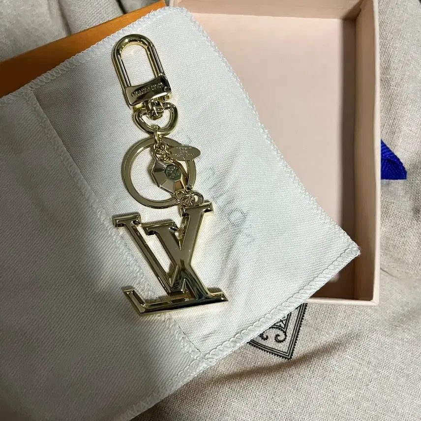[BUNJANG] LV Facet Key Holder / LV 파셋 키 홀더