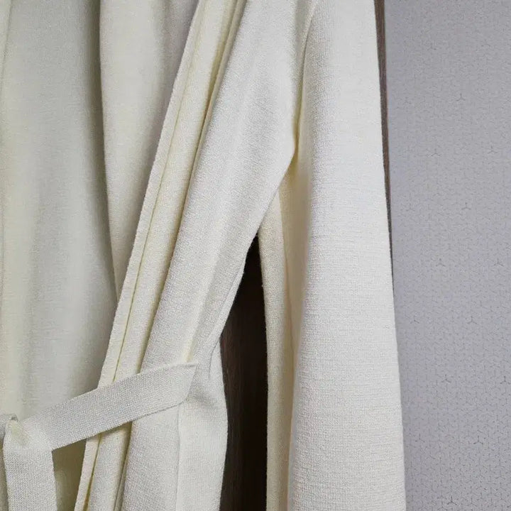 [BUNJANG] The Ballon Ivory Shawl Cardigan / 더발론 숄 가디건