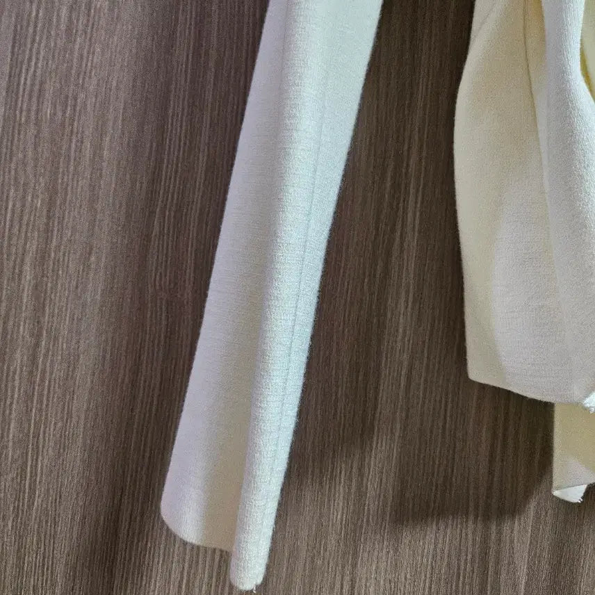 [BUNJANG] The Ballon Ivory Shawl Cardigan / 더발론 숄 가디건