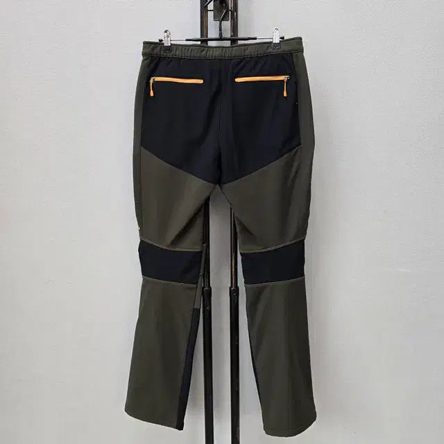 [BUNJANG] Mont-Bell Khaki Fleece Lined Hiking Pants / mont-bell 몽벨 카키 기모 등산 바지