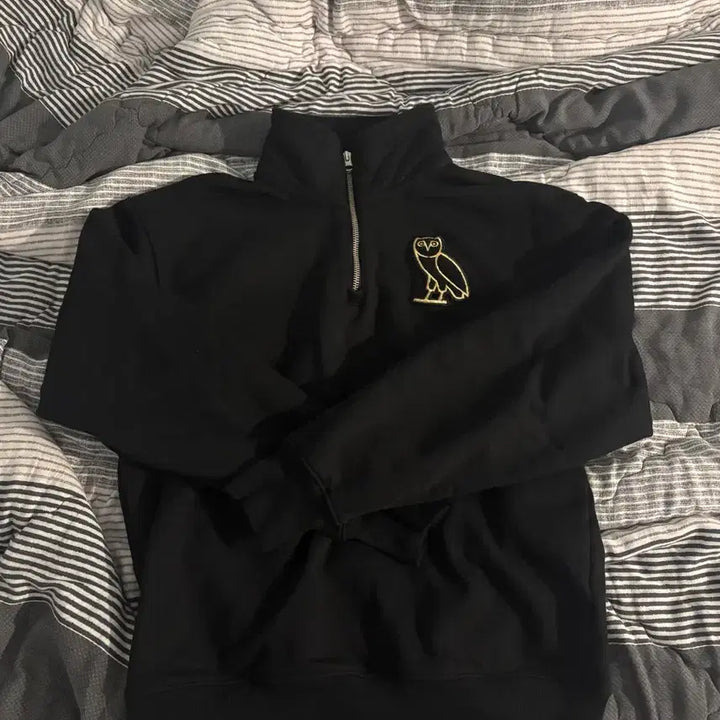 [BUNJANG] OVO Black Half-Zip Sweatshirt / OVO 반집업 블랙 s