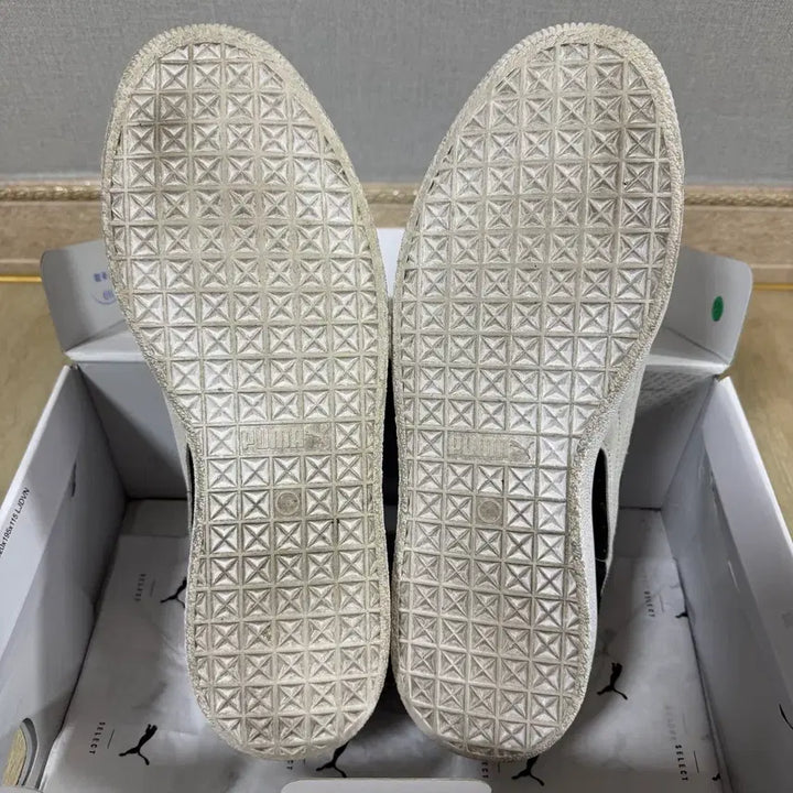 [BUNJANG] Puma Suede Vintage Black White Sneakers / 푸마 스웨이드 빈티지 블랙 화이트 280