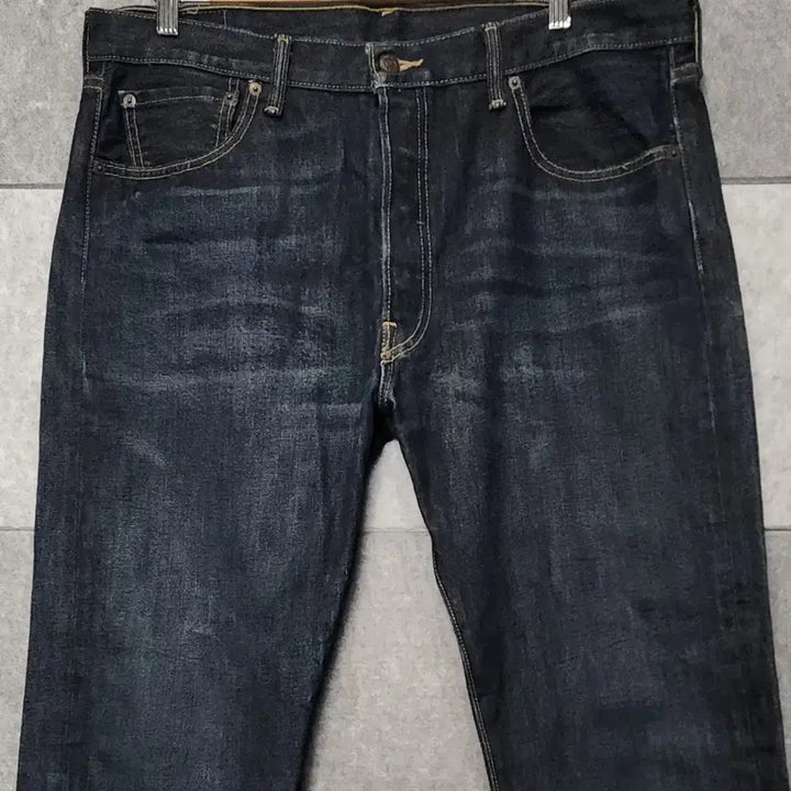 [BUNJANG] Levi's 501 Original Regular Fit Men's Jeans / 리바이스 501 오리지널 레귤러핏 남성 청바지 (사이즈 36)