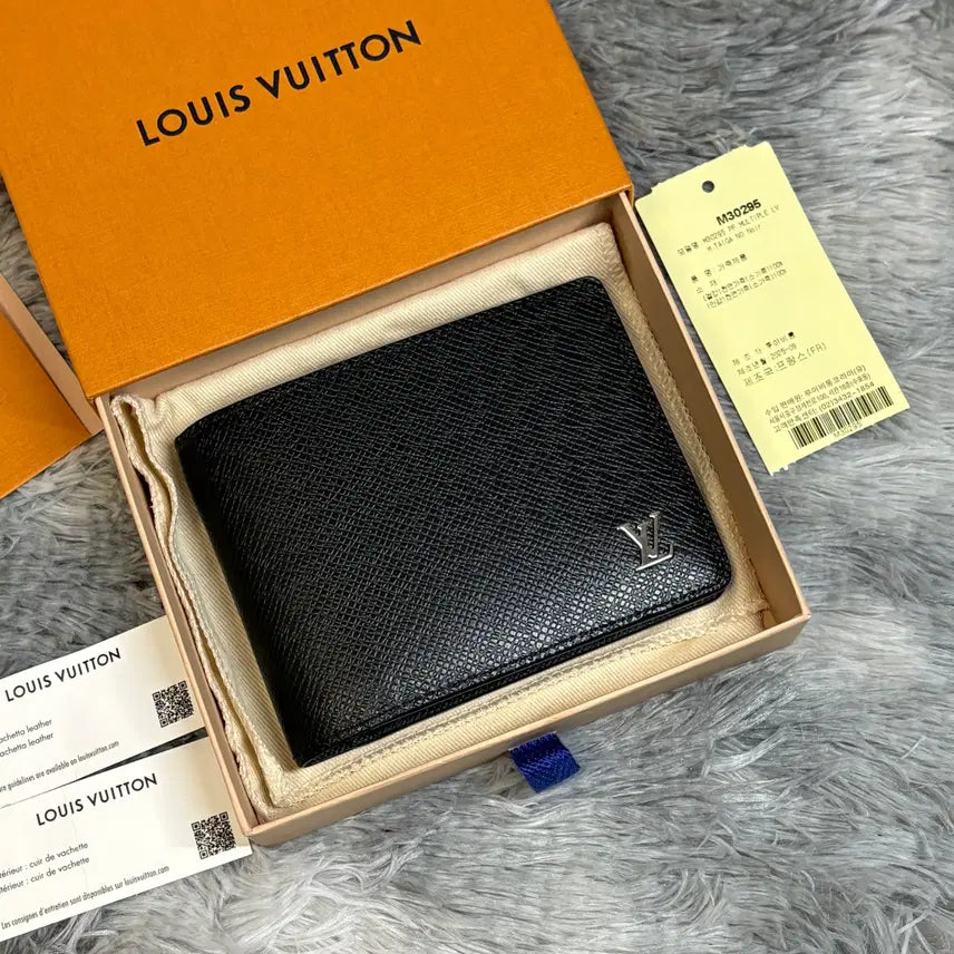 [BUNJANG] Louis Vuitton Multiple Taiga Wallet / [OS,새상품급] 루이비통 멀티플 타이가 월릿