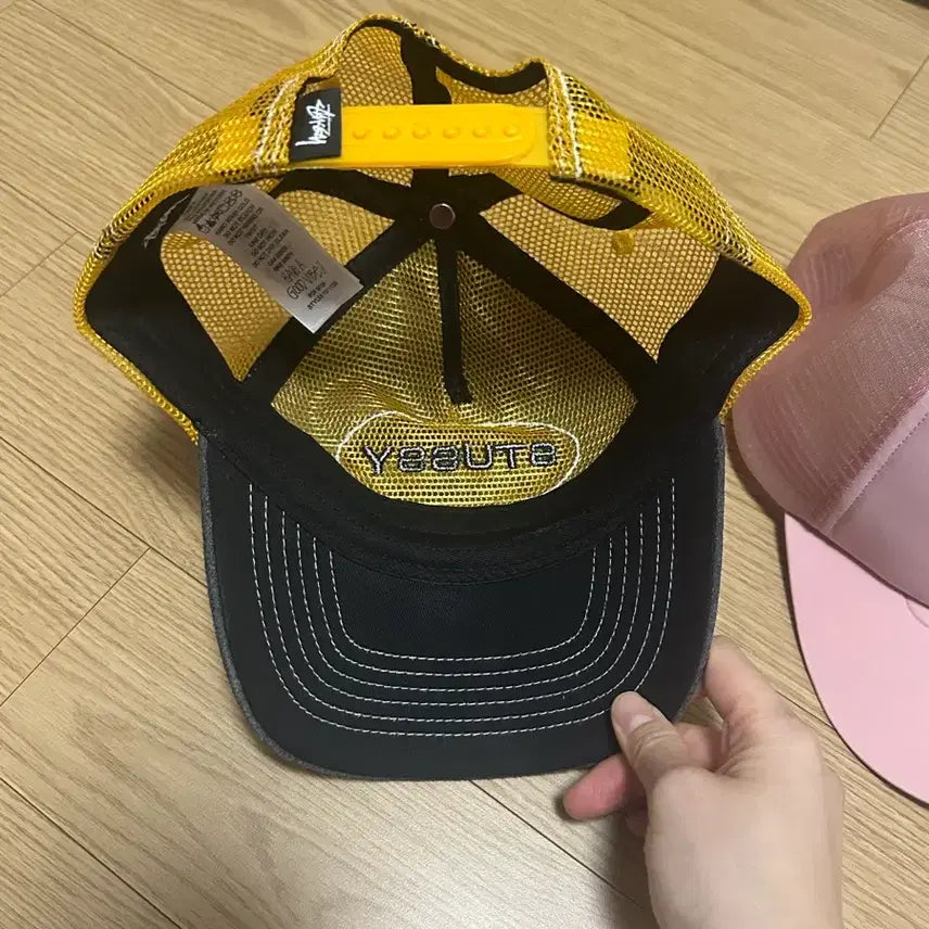 [BUNJANG] Stussy Trucker Hat / 스투시 트러커