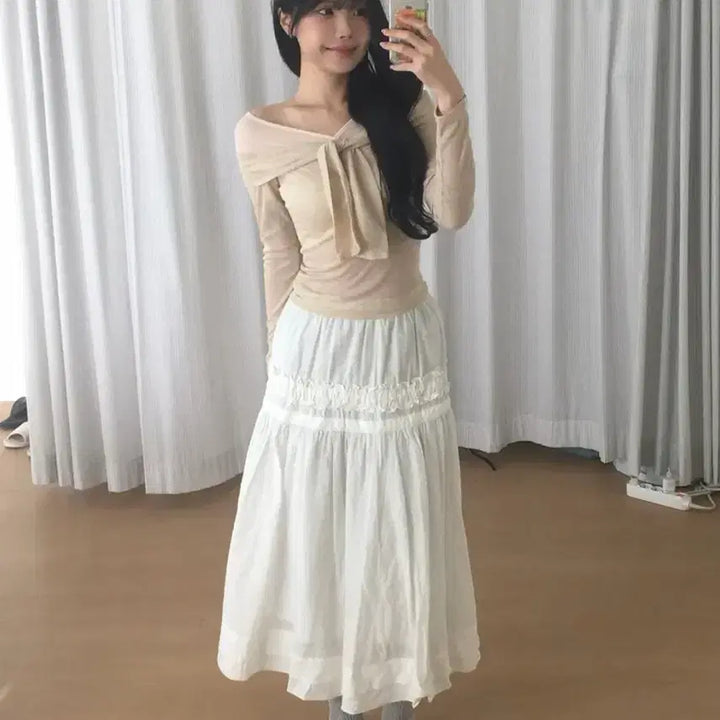 [BUNJANG] More Or Romance See-Through Tie Off-Shoulder Knit Top / 모어오어 로망 시스루 타이 오프숄더 니트