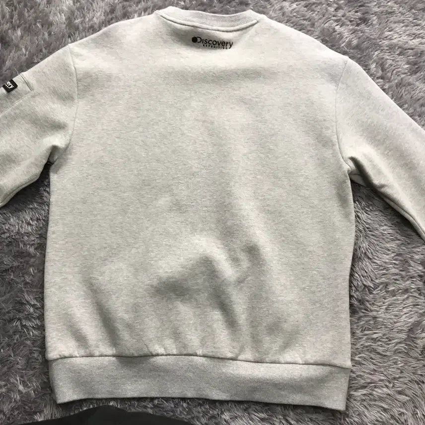 [BUNJANG] Discovery Expedition Sleeve Pocket Sweatshirt / [L, A급]# 디스커버리 익스페디션 소매포켓 맨투맨